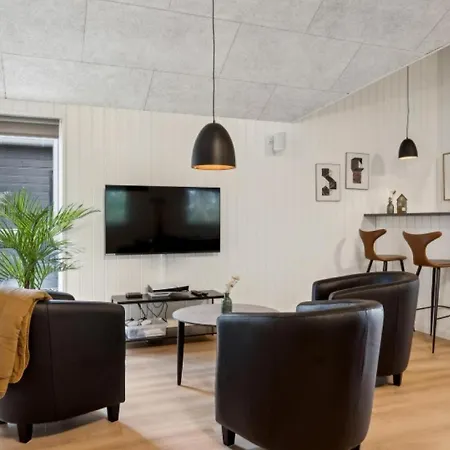 Villavilla 818 - Fjellerup, Ostjylland * Glesborg